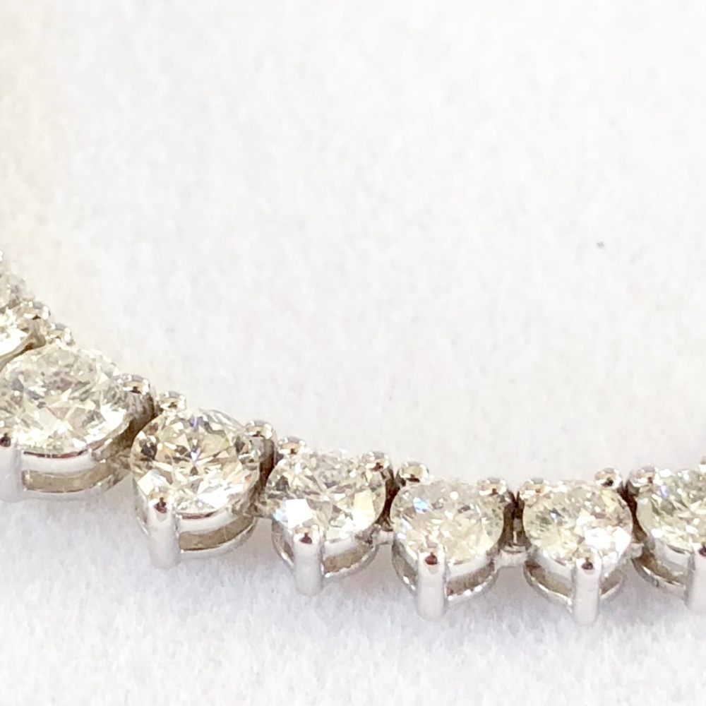 7.ct Diamond Necklace. 18K White Gold. RRP $35,500